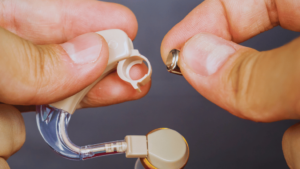 how long does a battery last in a hearing aid