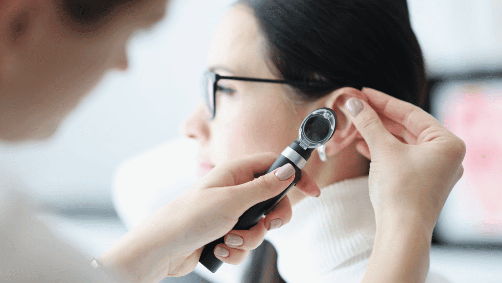 Professional examination for ear congestion treatment